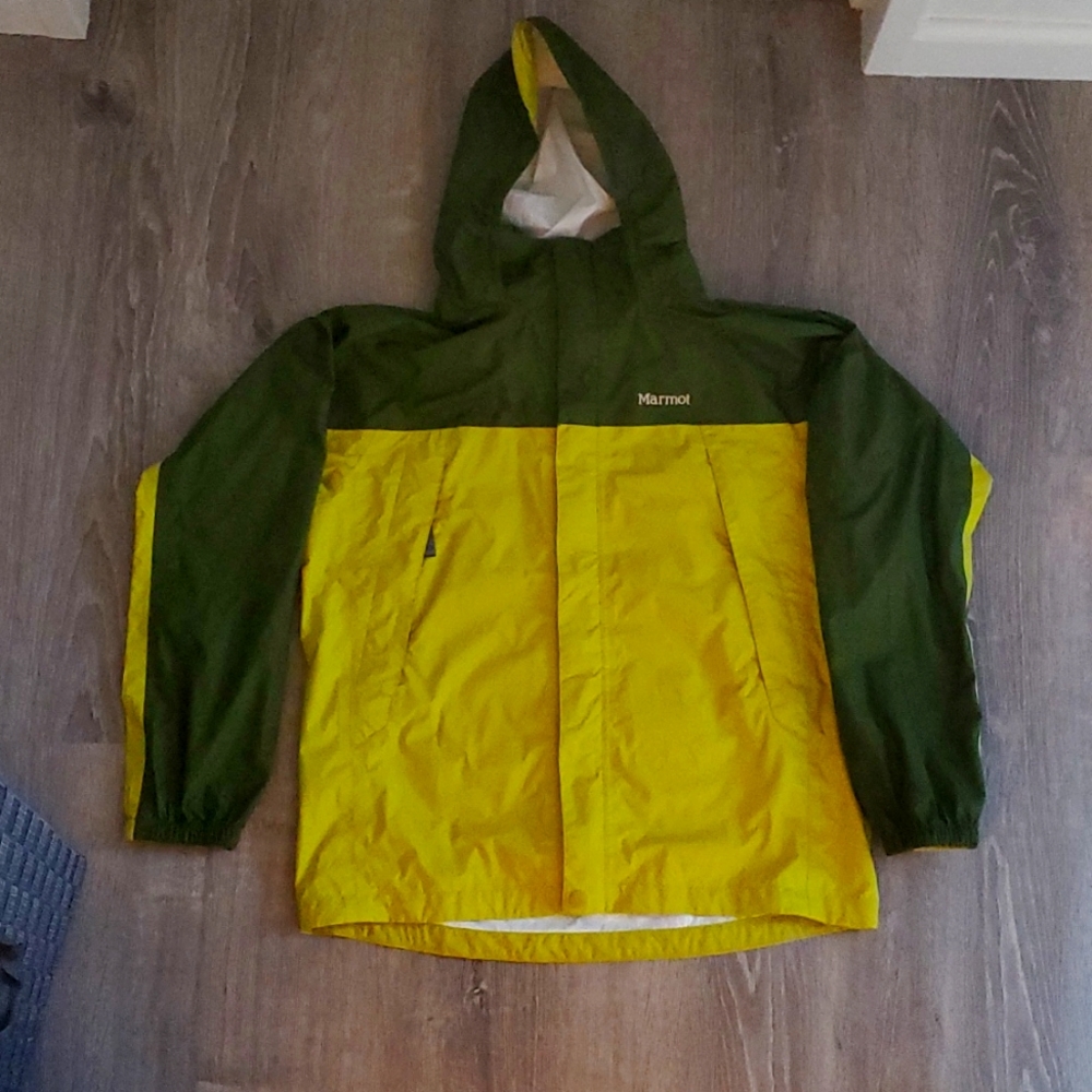 Marmot Youth Minimalist Jacket size XL With Packable Hood